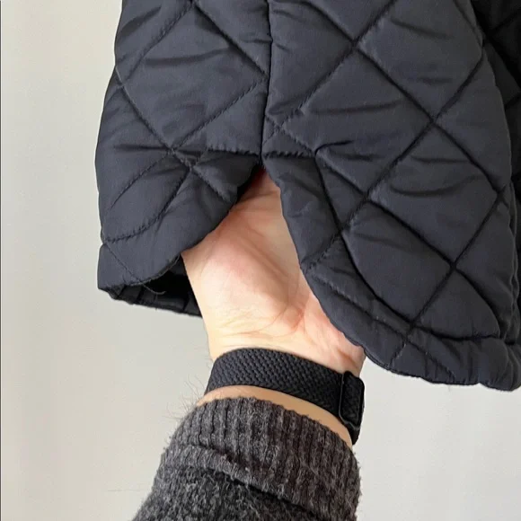 Lands' End Classic Black Quilted Vest - Picture 5 of 9
